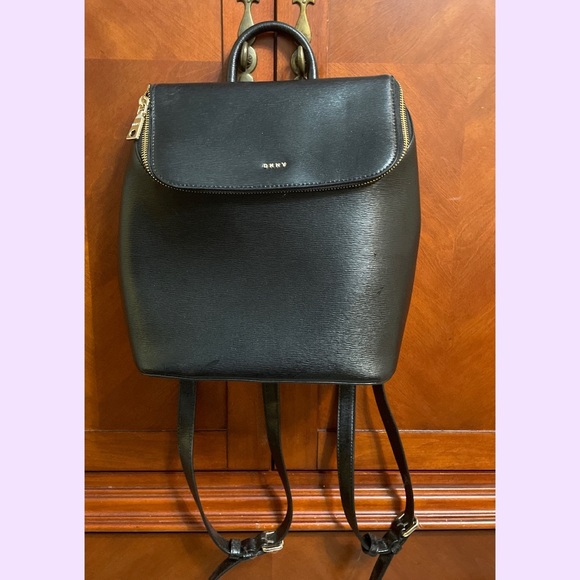 dkny bryant backpack